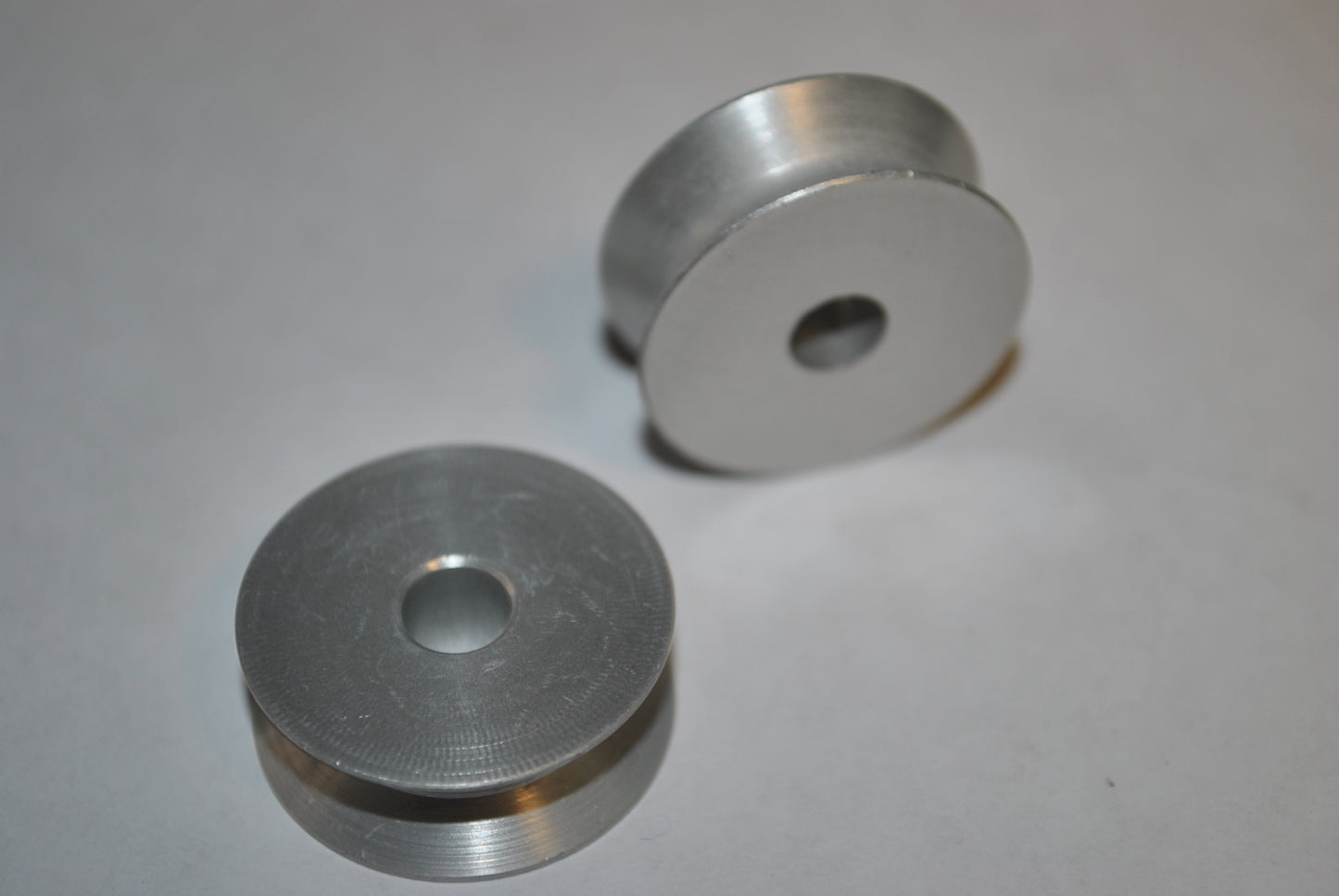 ALU MAST HEAD SHEAVE 1-5M