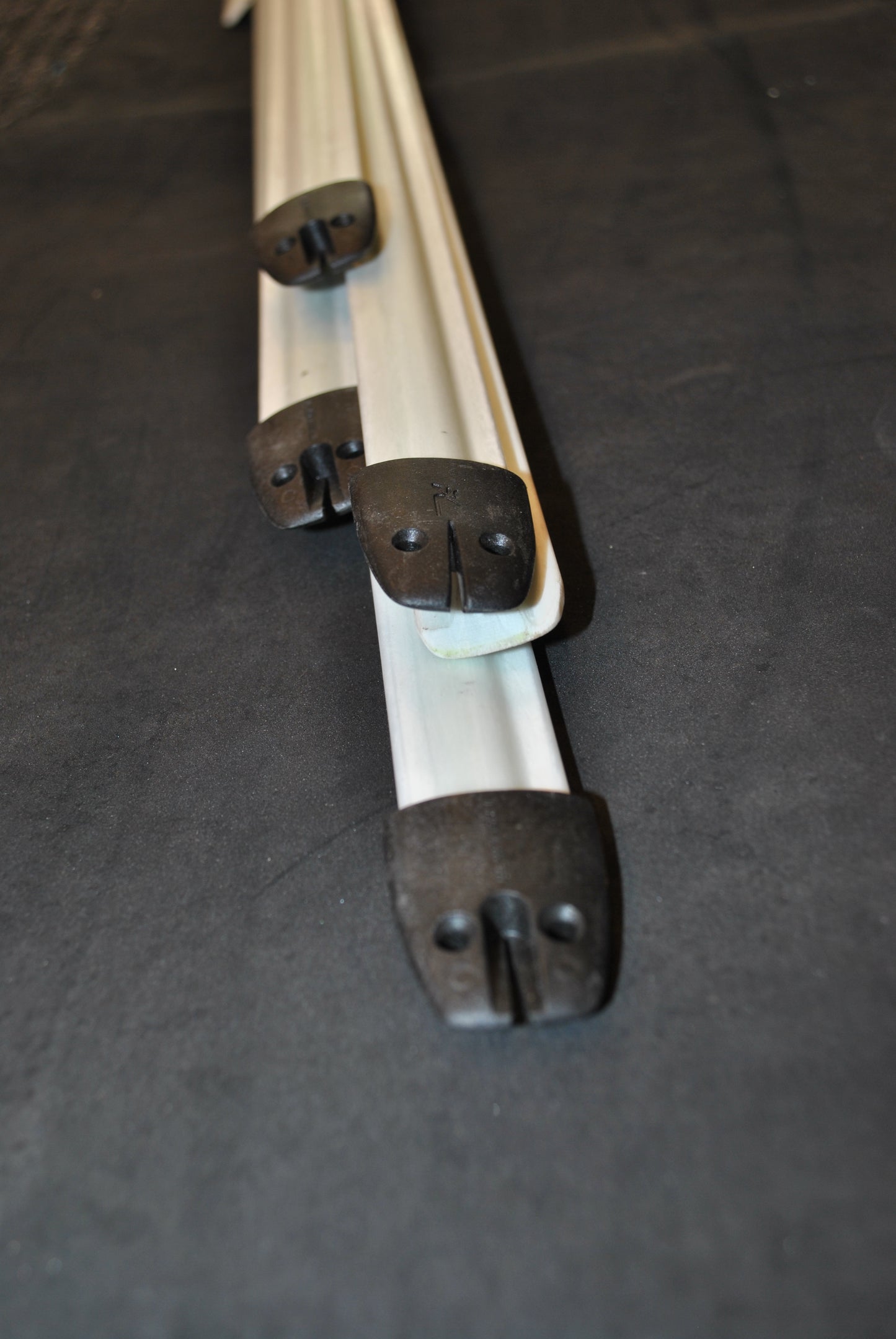 MAIN SAIL BATTEN END CAP LE