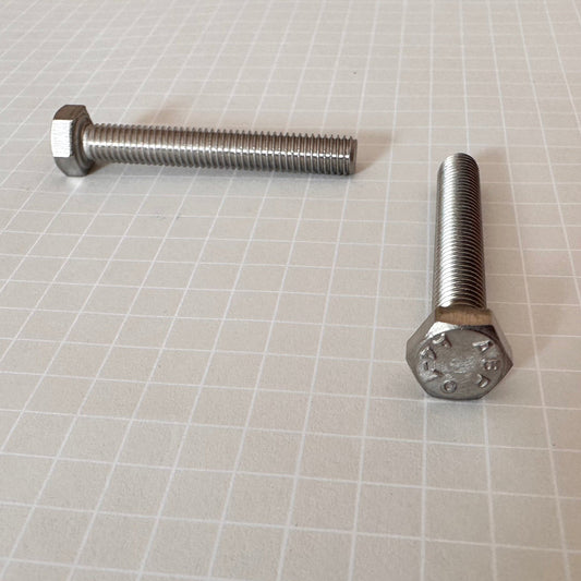 Skruv TH 5x35 DIN933 A4